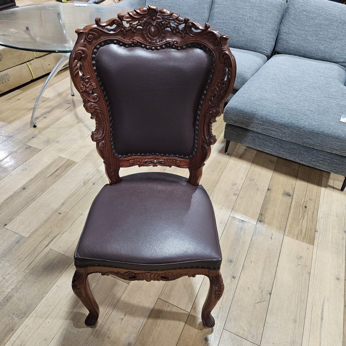 ダイニングチェア アンティーク調 椅子 木製 中古 チェア 彫刻 コレクション インテリア拍卖