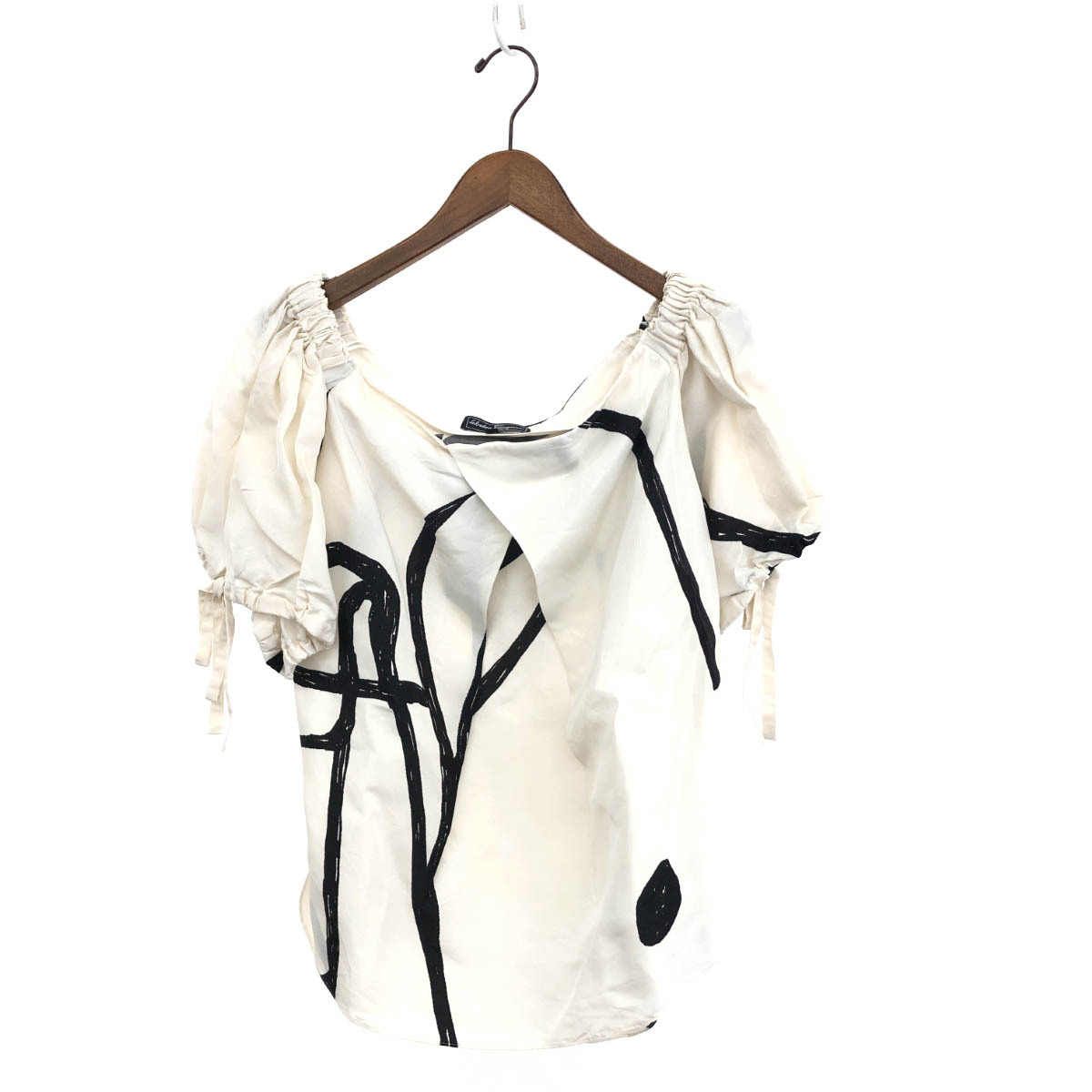 ◆Salvatore Ferragamo サルヴァトーレフェラガモ 半袖ブラウス サイズ:40◆ ホワイト シルク レディース トップス パフスリーブ リボン拍卖