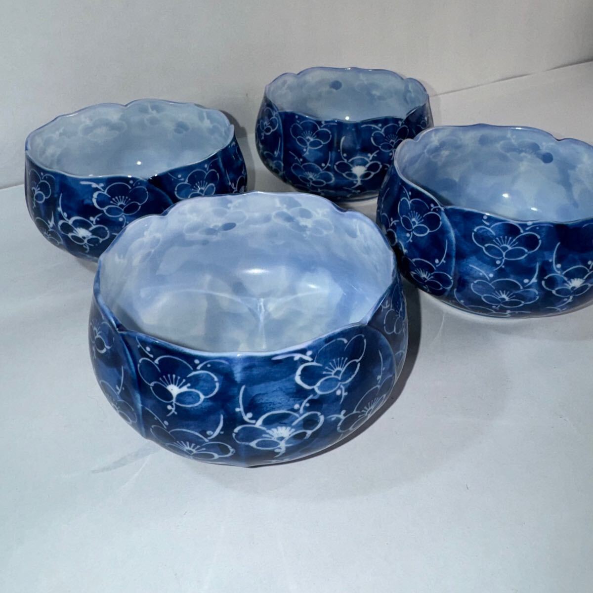陶器 有田焼 高山作 小鉢揃 口径約9㎝×H6㎝ 梅柄 ブルー 鉢 Z陶1拍卖