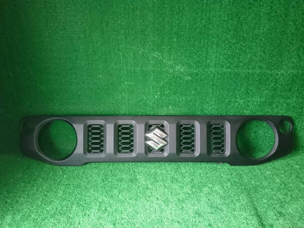 JB64W ジムニー フロントグリル 72111-78R0(78221)拍卖