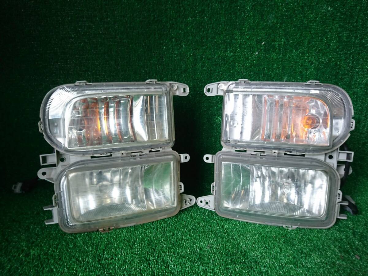 L150S前期 ムーヴカスタム 左右フォグランプ スタンレー P3177(78491)拍卖