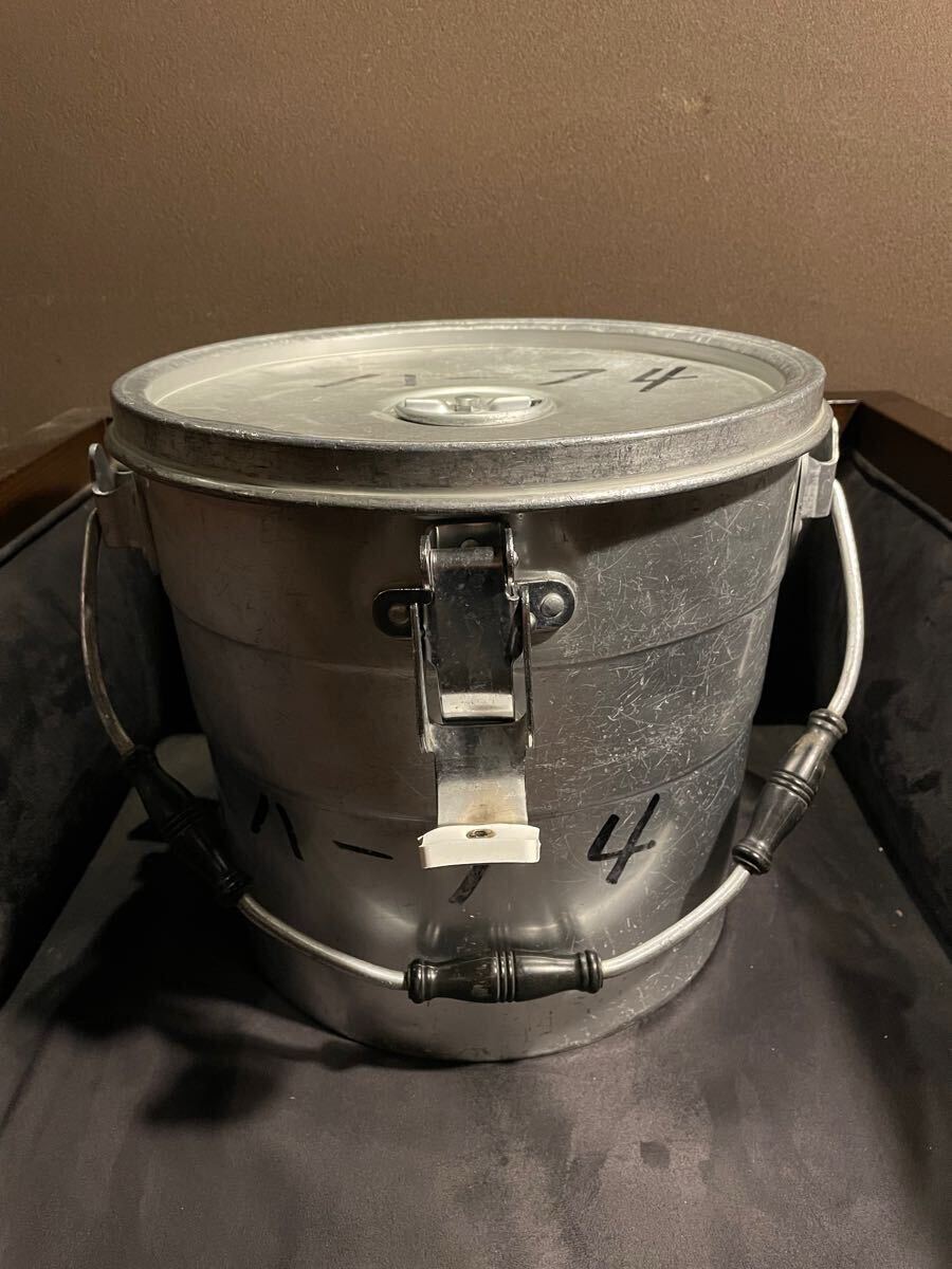 昭和レトロ 学校給食バケツ 容器 汁食缶 蓋付き拍卖