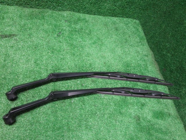 【A65308】エブリィワゴン DA64W 左右 ワイパーアーム拍卖