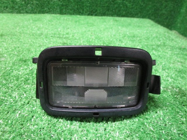 【A65486】◇デュトロ XKU645M ナンバー灯 37-17拍卖