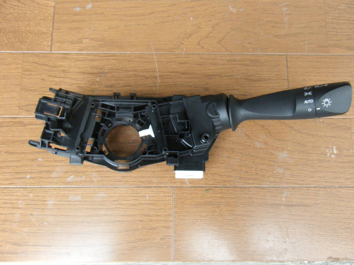 トヨタ ノア ライト ウインカー レバー TL3拍卖