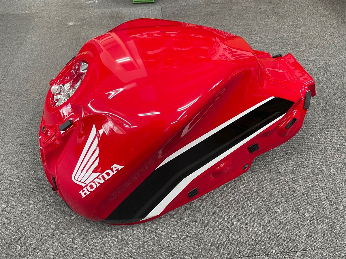 RH03 ホンダ CBR650R ガソリンタンク 未使用品拍卖