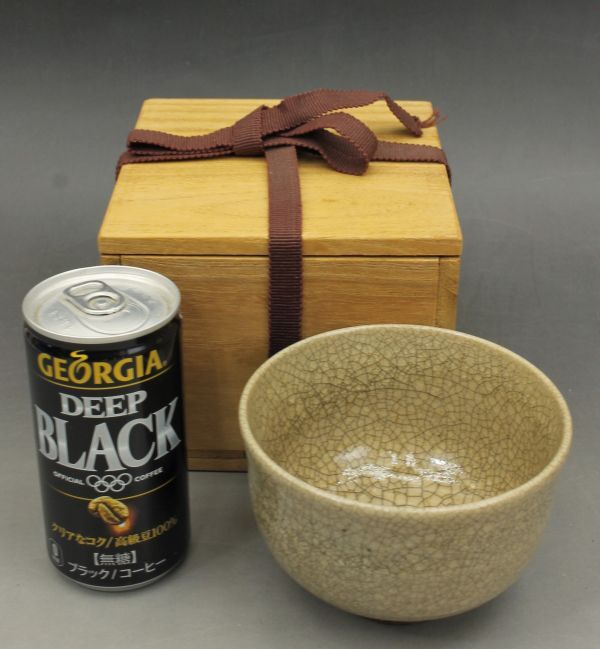 D426 詳細不明 茶碗 径10.9㎝ 高さ7.6㎝ 瀬戸? 唐津? 抹茶椀 茶道具 蔵出し 古玩 珍蔵拍卖