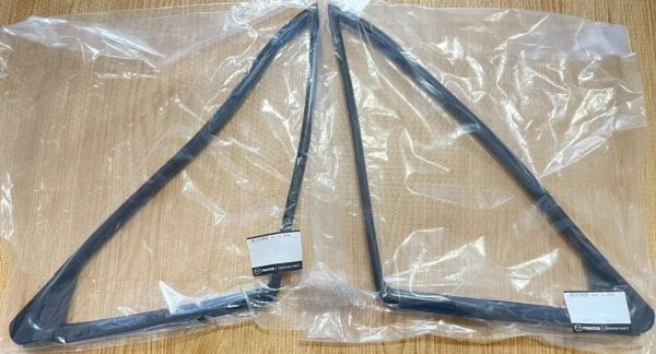 新品 純正品 MAZDA マツダ ウェザーストリップ 左右セット ロードスター NA8C NB6C NB8C MX-5拍卖