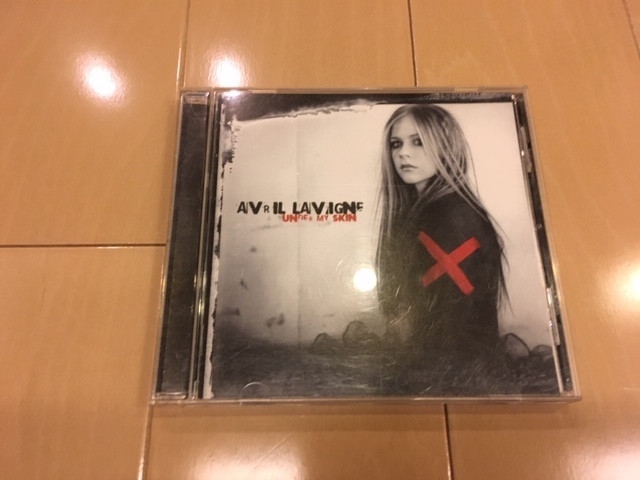 アンダー・マイ・スキン / アヴリル・ラヴィーン拍卖