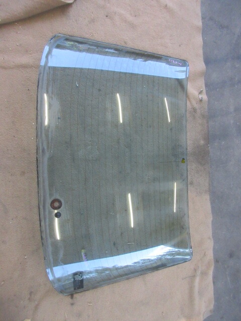 ★⑥R6G8772 PA98 117クーペ 純正リアガラス 修理やストック等に拍卖