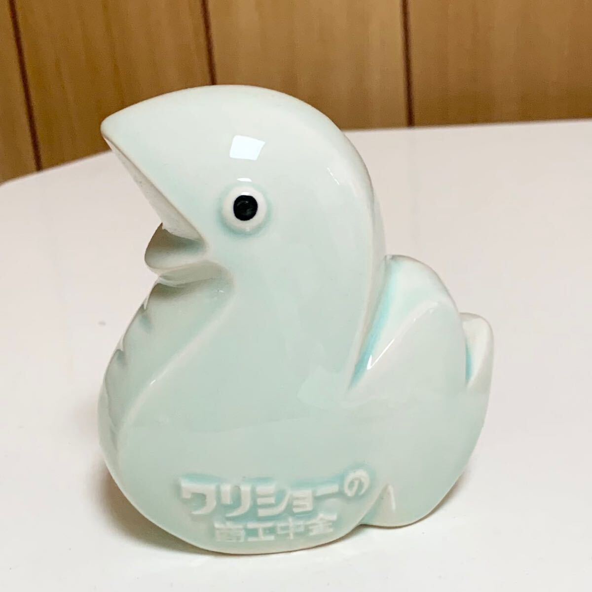 ☆匿名配送 商工中金 瀬戸焼 へび貯金箱 蛇 レア 希少非売品 ノベルティー 昭和レトロ 限定品 コインバンク 年代物 ららら貯金箱 巳年拍卖