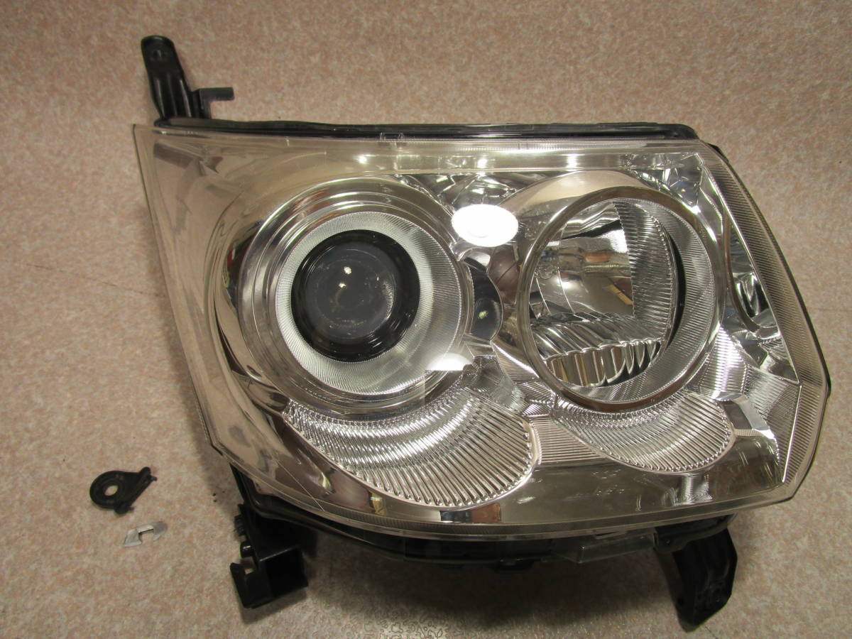 ◎破損あり◎ ムーヴ カスタム L175S 後期 ヘッドライト 右 KOITO 100-51990 HID バラスト/バーナー付属拍卖