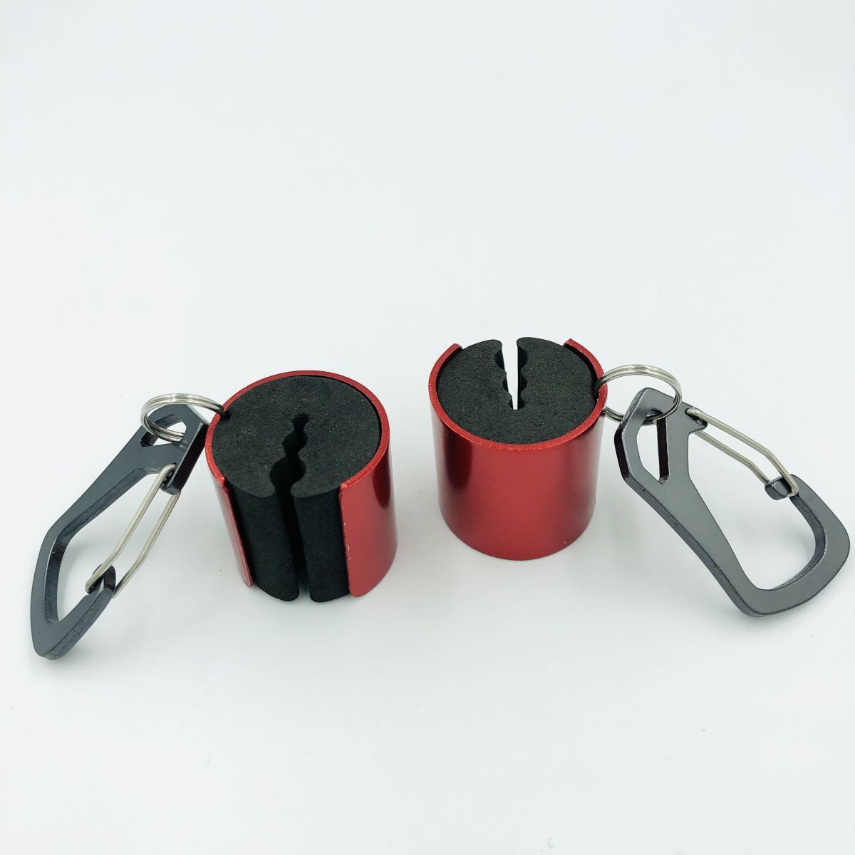 101281 ロッドを手放してハンズフリー ロッドホルダー カラビナ付き レッド 2個セット ロッドキーパー ロッドクリップ拍卖