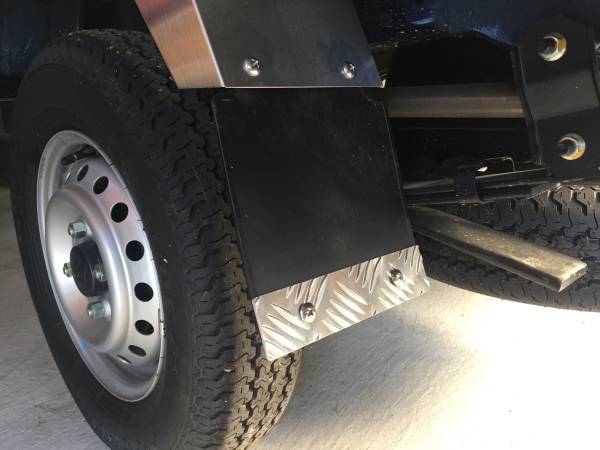 DA16T用 スーパーキャリイ キャリイ標準車 泥除けプレート(アルミ縞板)拍卖