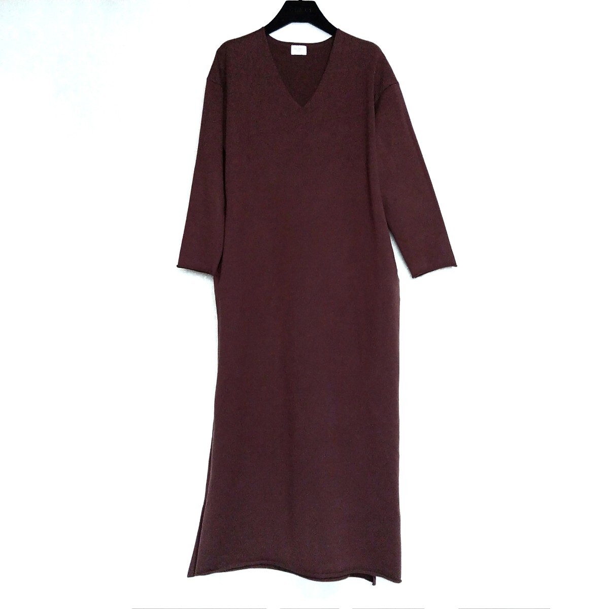 即決価格!!【URBAN RESEARCH DOORS★アーバンリサーチ ドアーズ】七分袖Vネック ワンピース ニット 赤茶エンジ色 ゆうパケット送料230円拍卖