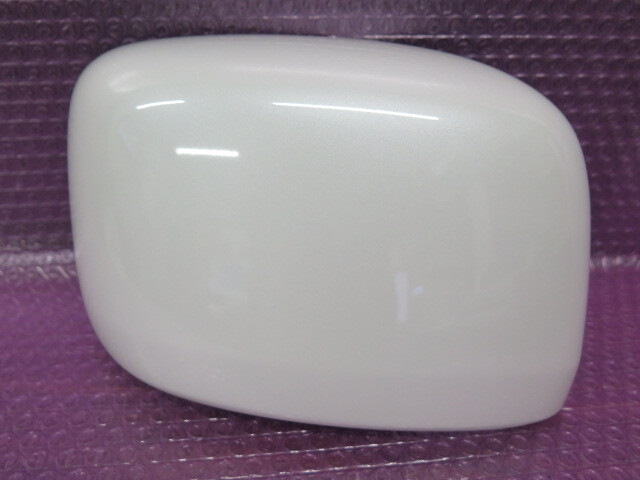 未使用 DA17W エブリィワゴン DA17V エブリィ スズキ純正 ドアミラーカバー 右 パールホワイト Z7T拍卖