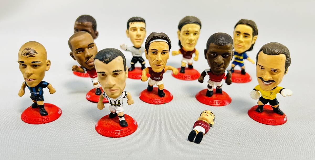 (NO.M0159)サッカー選手 フィギュア まとめて コレクション 拍卖