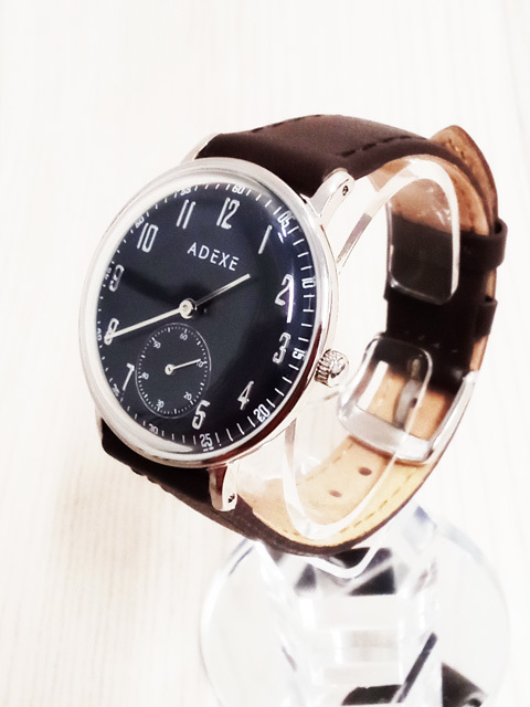 ot1611-3 ○送料無料 新品 ADEXE アデクス 2043C-T01 腕時計 33㎜ ブラウン ダークブルー スモールセコンド クオーツ レザー 定価8,888円拍卖