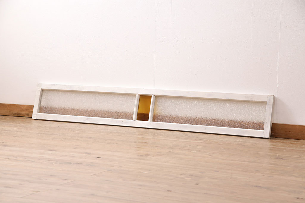 R-050033 アンティーク建具 昭和初期 当時物のガラス入り!大正ロマンの雰囲気漂う色ガラス入り欄間(明り取り、明かり取り)(R-050033)拍卖