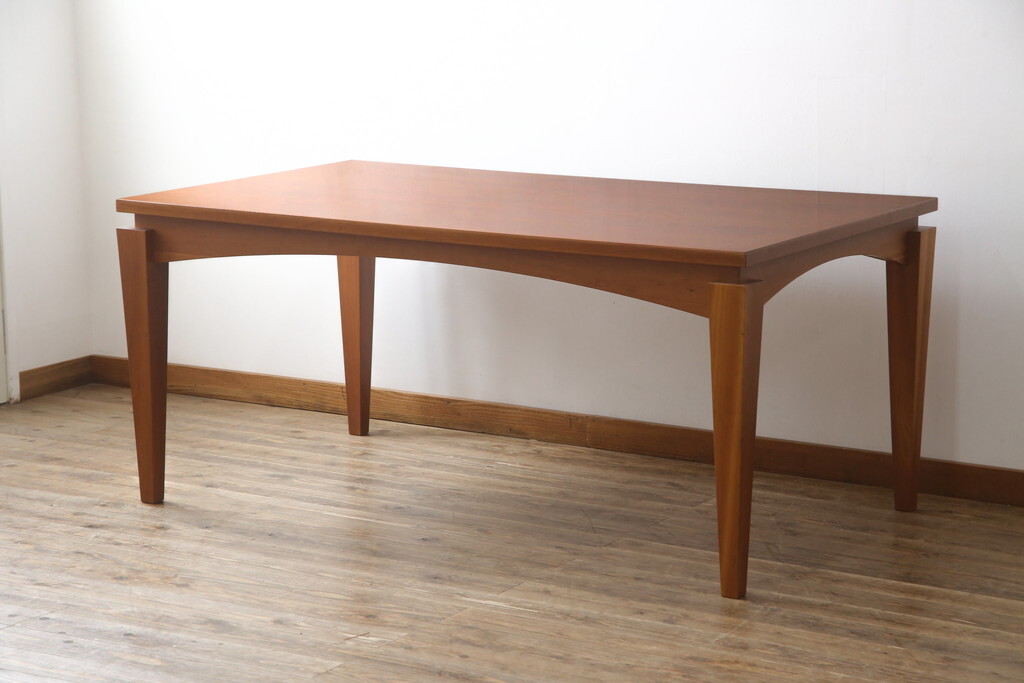 R-075996 中古 アクタス取り扱い イタリア製 ポラダ(porada)社 チェリー材 ダイニングテーブル(4人掛け、6人掛け、食卓)(定価約32万円)拍卖