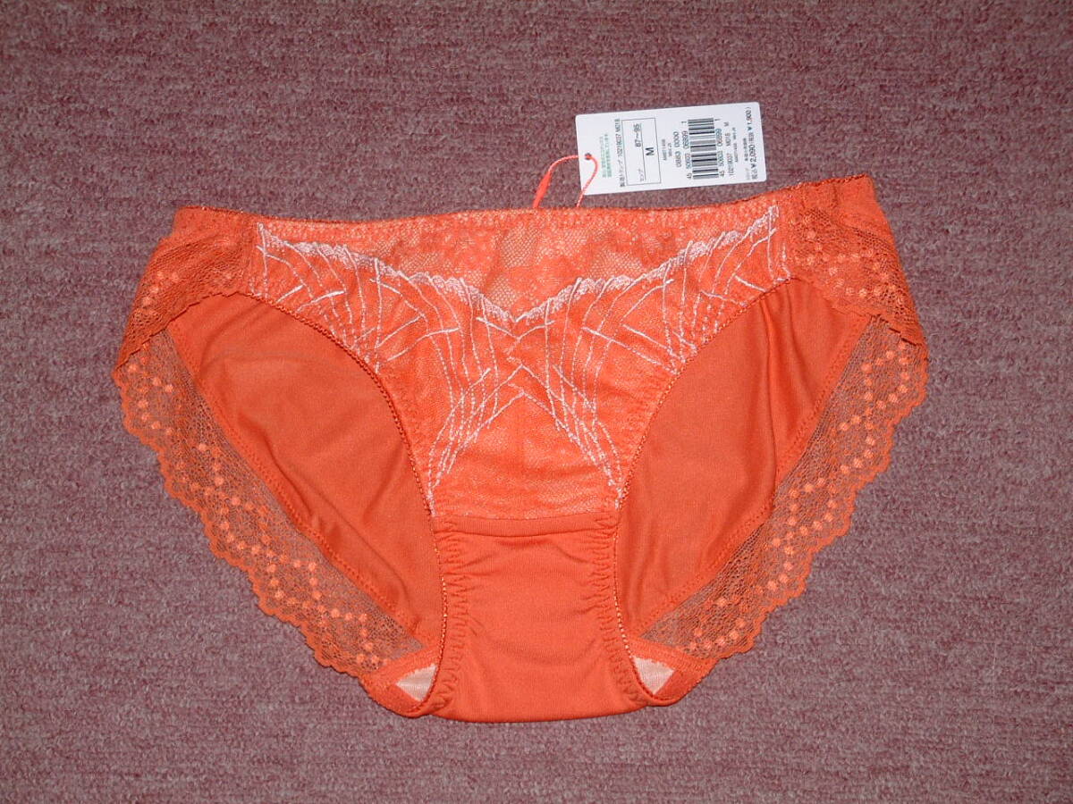 ★送料込★定価2090円 ◆トリンプ アモスタイル フロント全体に花柄の編みレースをあしらったショーツ M オレンジ AMST1458 Mini JX M018 拍卖