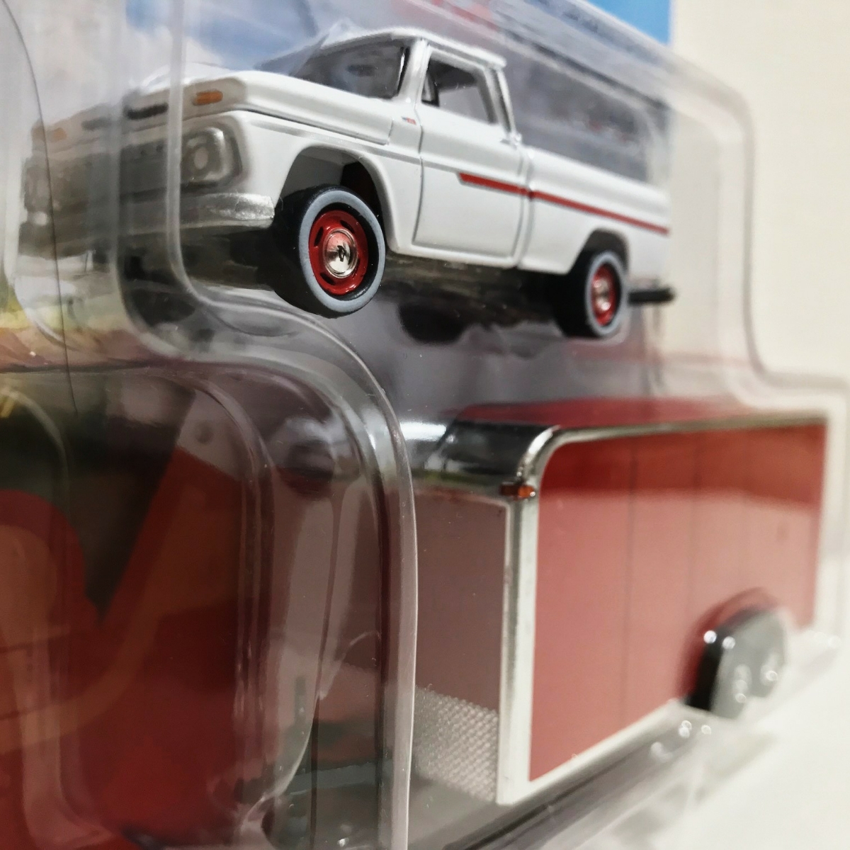 JohnnyLighting/'65 Chevyシボレー Pickupピックアップ & トレーラー 限定6016台 1/64拍卖