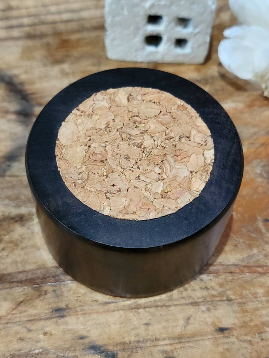 レザークラフト 黒檀のコルク針山 拍卖