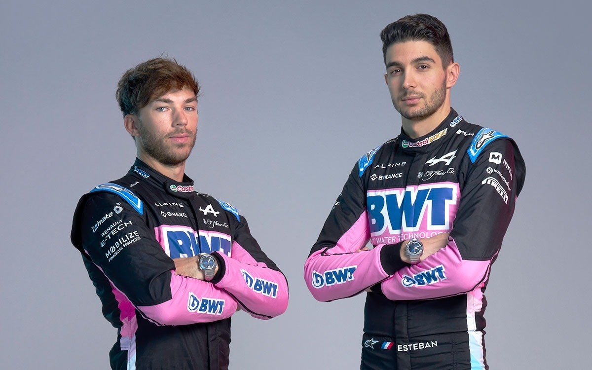 海外 高品質 送料込み アルピーヌ エステバン・オコン ピエール・ガスリー 2024   レーシングスーツ サイズ各種 レプリカ カスタム拍卖