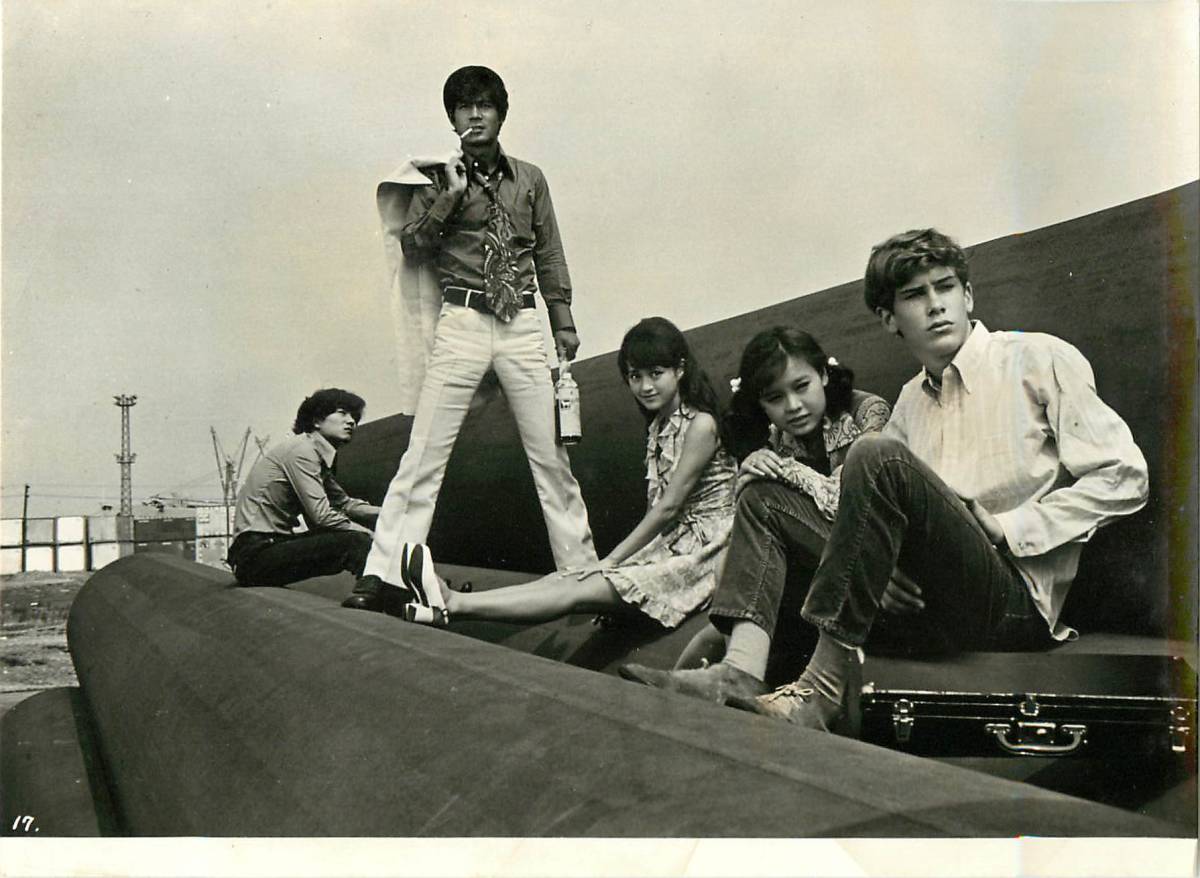 p39449『白昼の襲撃』スチル 黒沢年男 高橋紀子 岸田森 石井くに子 緑魔子拍卖