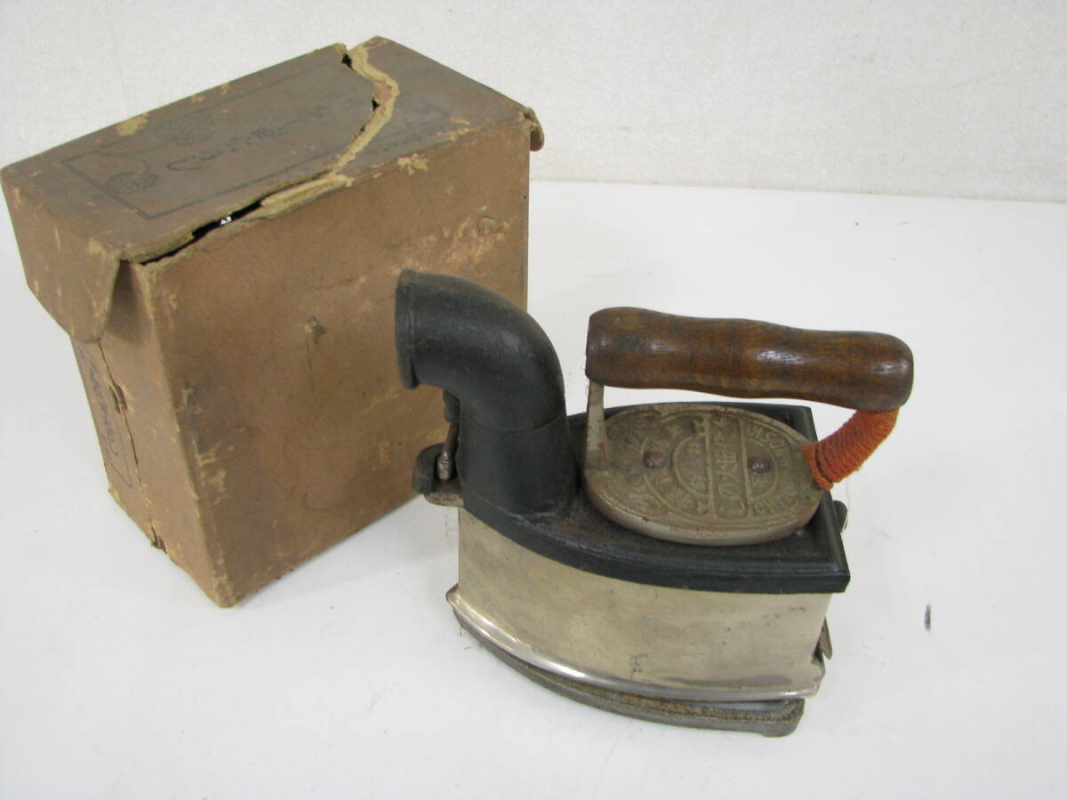 昭和レトロ 千代田火のし 古道具 アイロン 現状品 拍卖