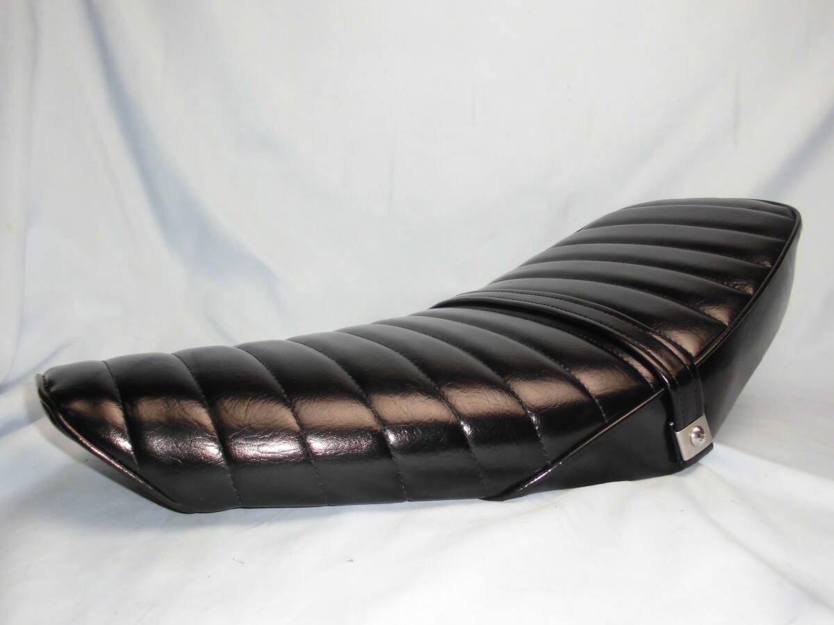 ■12V 角シャリー 艶有り黒レザー タックロール カスタムシート 角ライトシャリー 6V CF70 CF50拍卖