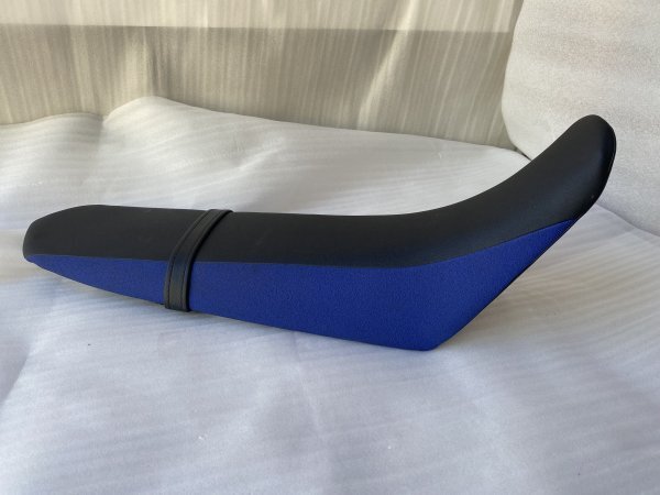 YAMAHA純正 WR250X/R(DG15J) ノーマルシート ブラック/ブルー 中古品 破れなし 汚れあり 245-K拍卖