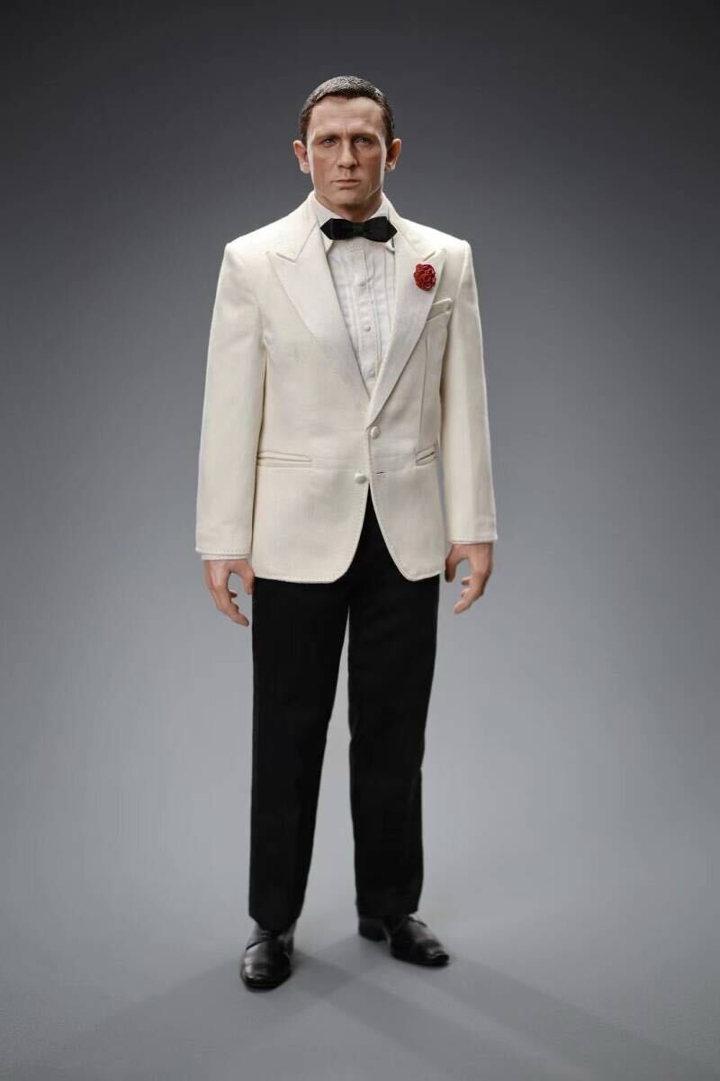 NOVO STUDlO 1/6 ボンド 専用 スーツ セット White.Ver 未開封新品 NS001 アクションフィギュア 検) 007 ジェームズ James Bond ELEVEN拍卖