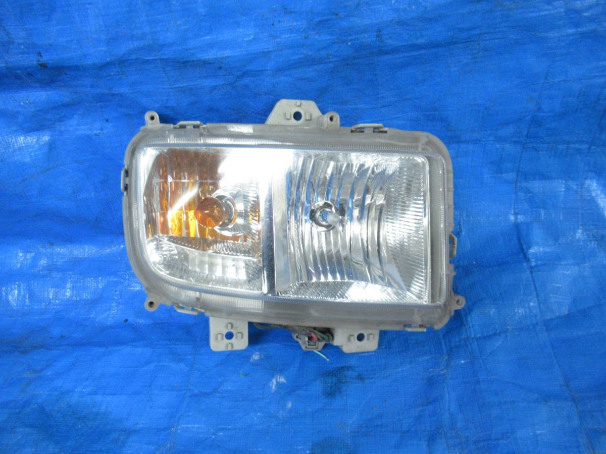 80NI-S.02 L175S ムーヴカスタム フォグランプ 右 前期 ★ L185S フォグライト STANLEY P6778拍卖