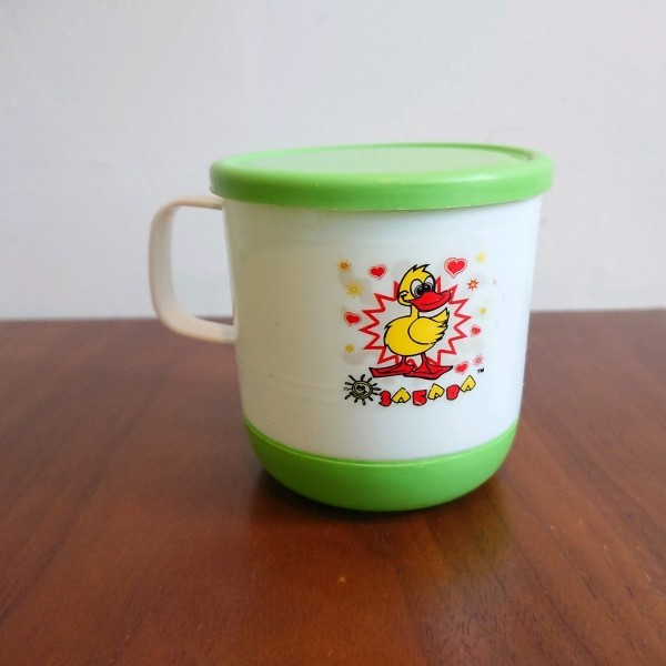 新品&即決◎アジアンキッチュなプラマグカップ(ふた付き)【グリーン】レトロ アジアン雑貨 アウトドア食器拍卖