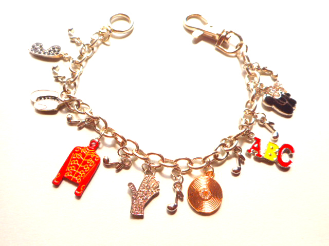 マイケル・ジャクソン バックチャーム シルバー拍卖