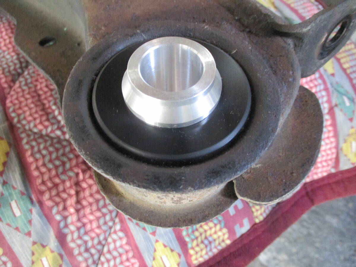 ナギサオート 新製品 ハコスカ ケンメリ GC10 GC110 強化リヤメンバーブッシュ 1台分 ジュラコン アルミ削り出し拍卖