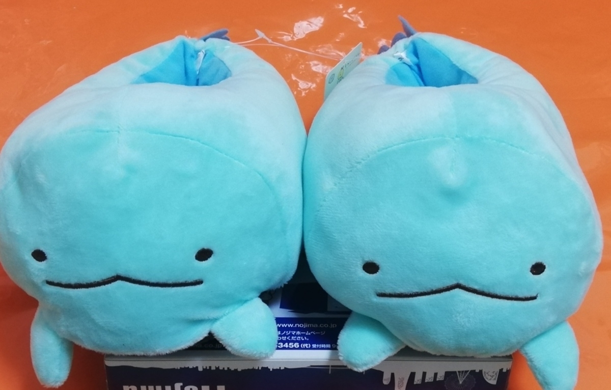 即決!タグ付き!すみっコぐらし ぬいぐるみスリッパ ルームシューズ とかげ 拍卖