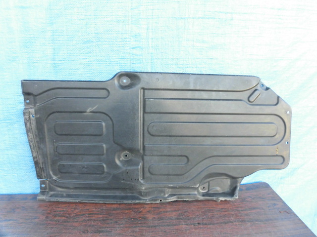 AG632 ベンツ W211 Eクラス アンダーカバー A2116192238拍卖