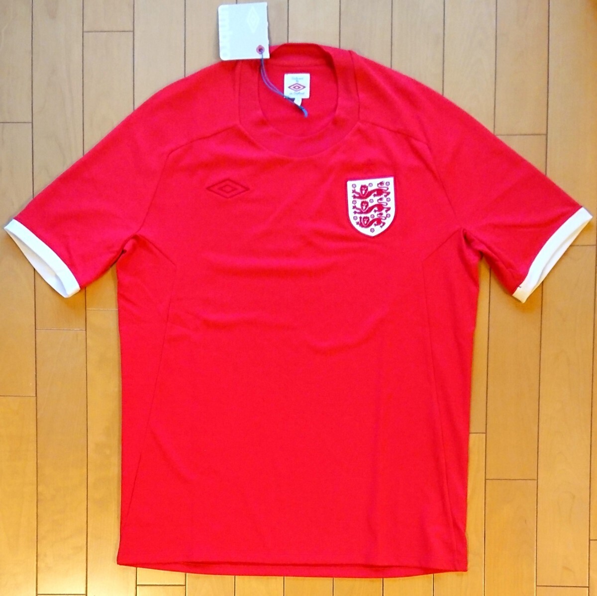【新品、タグ付き】UMBRO イングランド代表 2010 アウェイ ユニフォーム スペシャルエディション ※2010年W杯南アフリカ大会着用モデル拍卖
