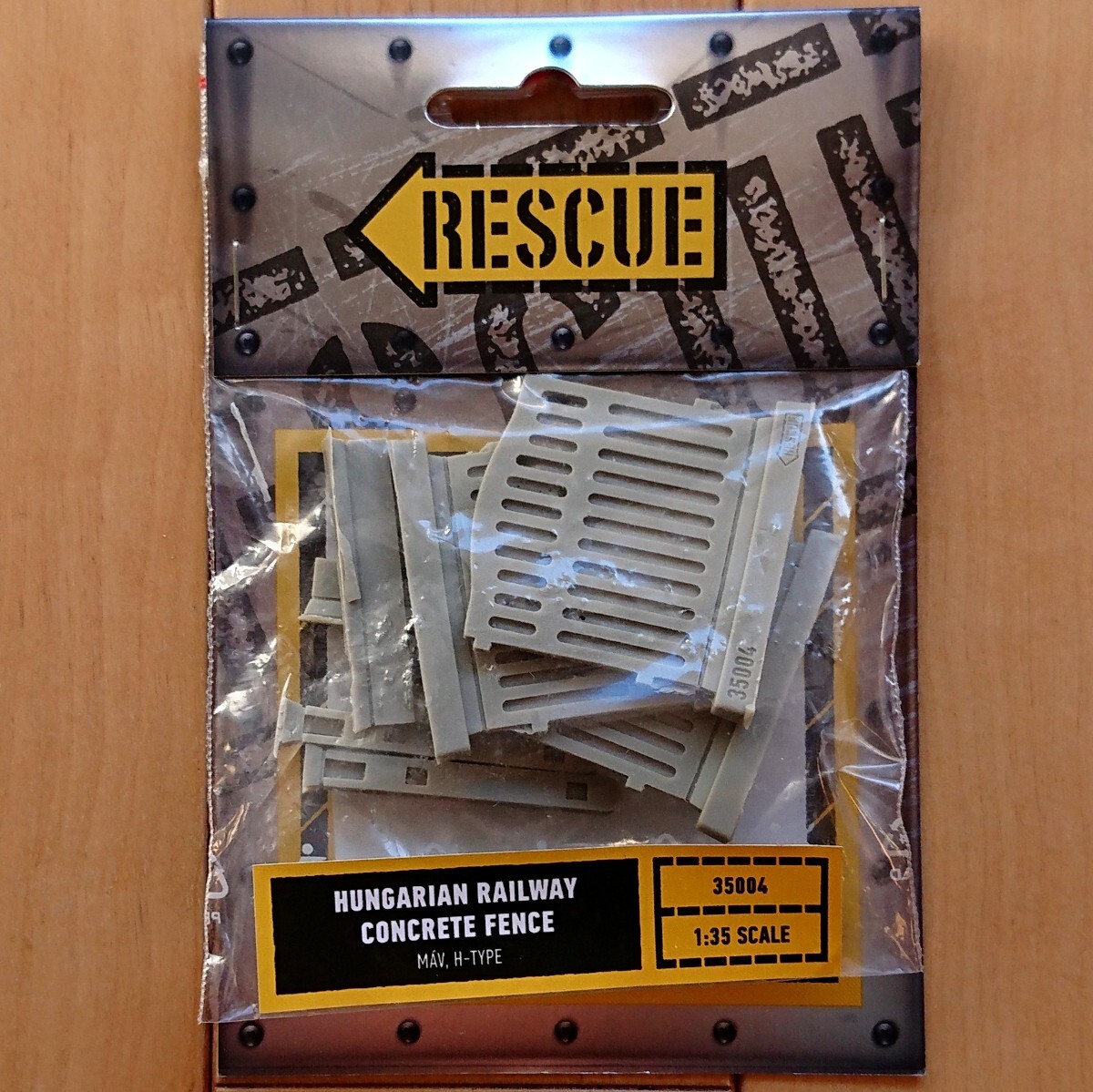 【新品、未開封】Rescue Models 35004 1/35 Hungarian railway concrete fence H Type ハンガリー鉄道 コンクリートフェンス レジンパーツ拍卖