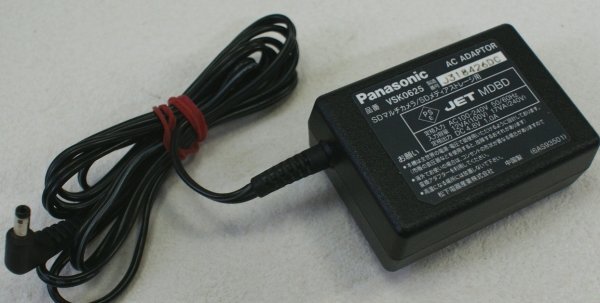 Panasonic純正☆パナソニック SDマルチカメラ D-snap用 ACアダプター VSK0625 動作OK拍卖