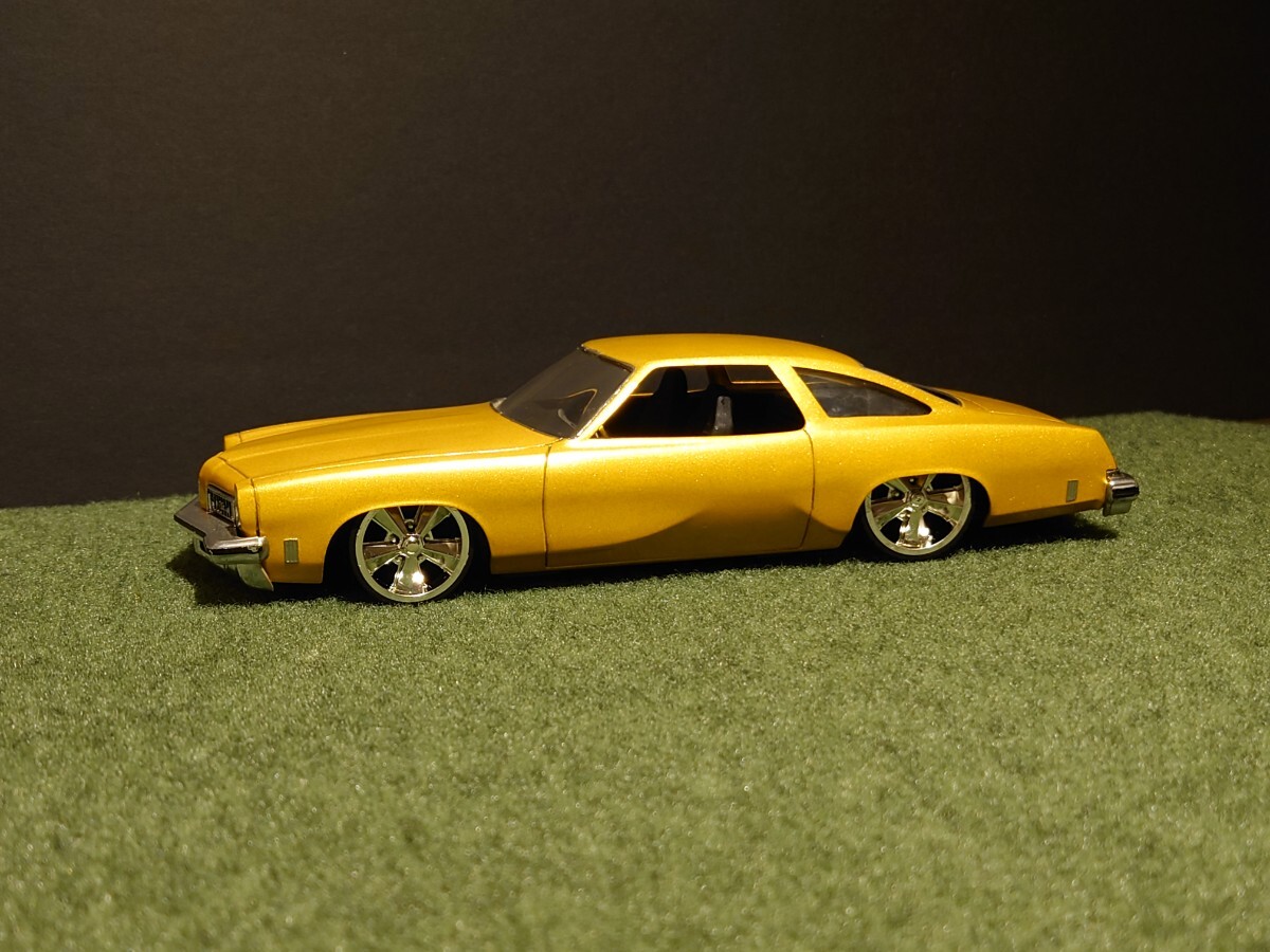 完成品 JO-HAN '75 OLDS MOBILE CUTLASS LOWRIDER 1/25 ジョーハン オールズモビル カトラス ローライダー ホットロッド プラモデル AMT拍卖