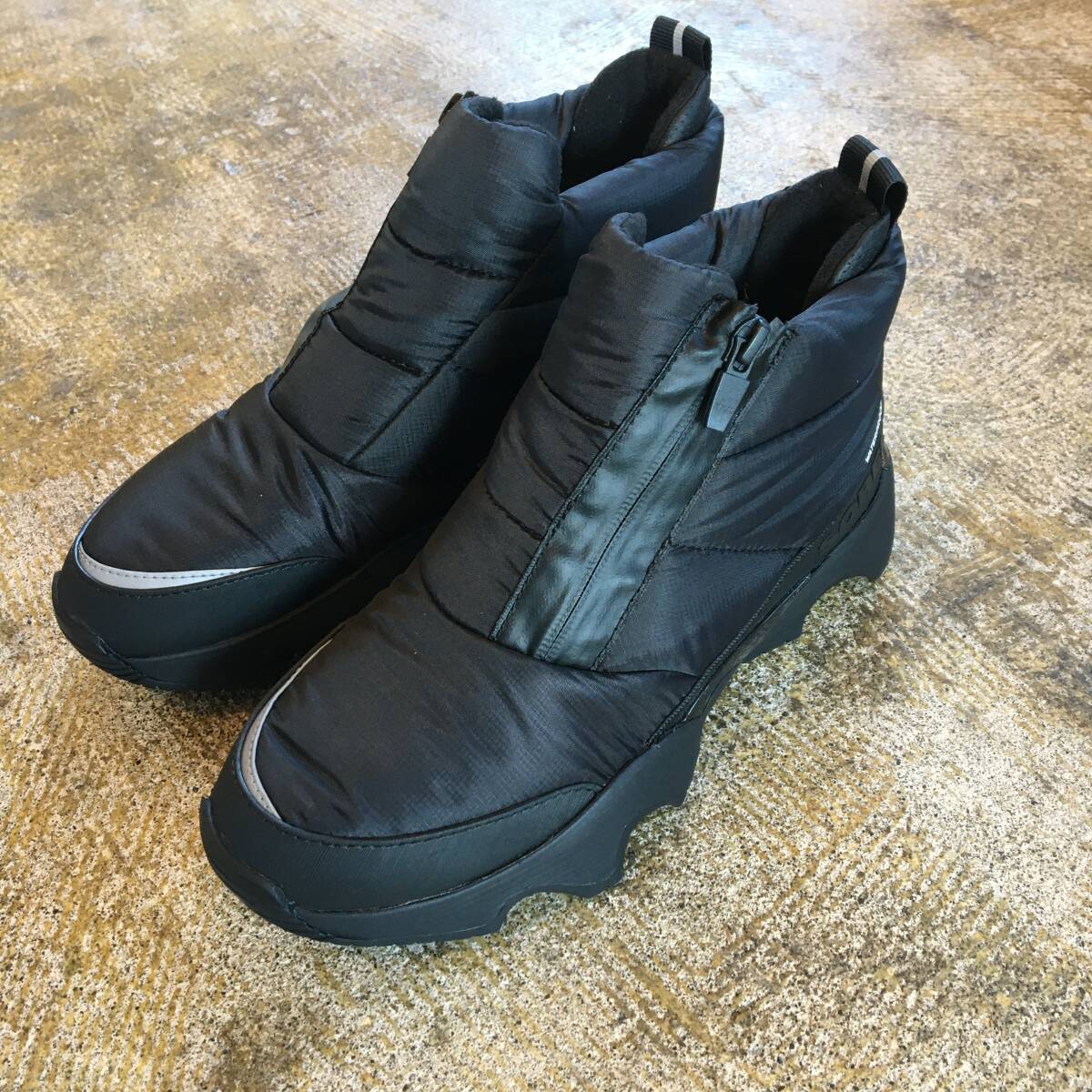 26.0cm|SOREL キネティックインパクト パフィー ジップ ウォータープルーフ NL5044-011 黒 防寒 防水ブーティー ブーツ (新品)(正規品)拍卖
