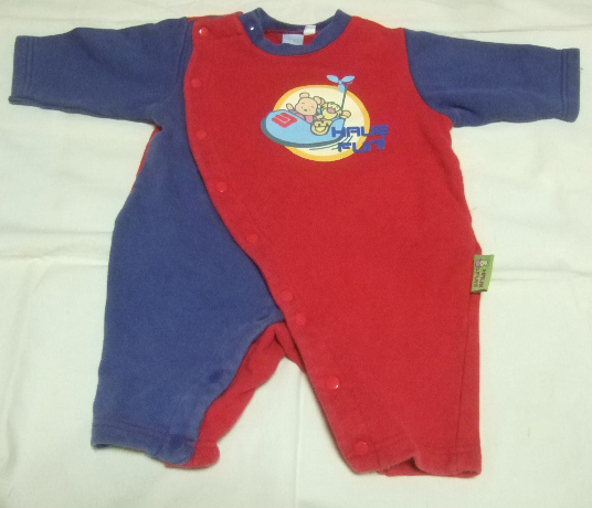 BABY POOHロンパース(赤&青,70)。拍卖
