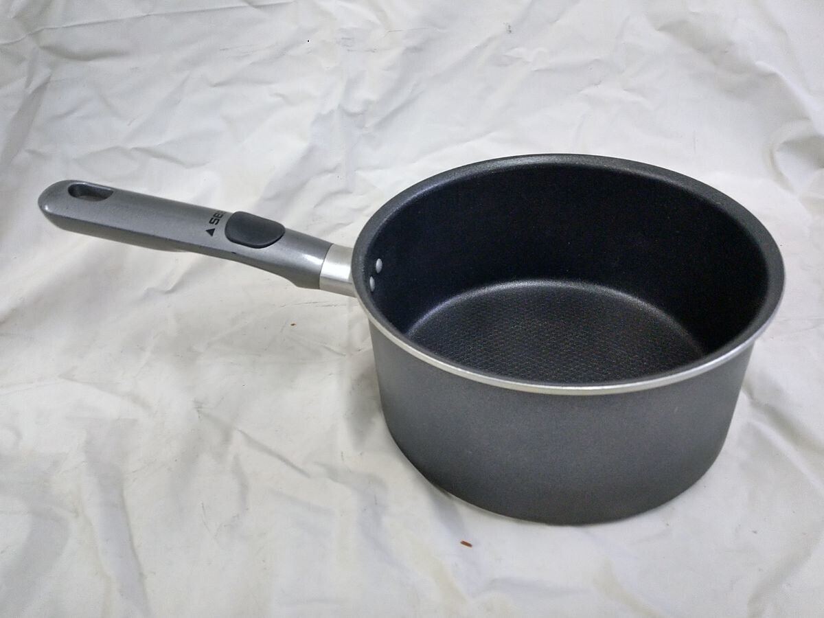 E08-20241220-007【動作可能】 SEB RESISTAL 片手鍋 フランス製 サイズ:19.5*19.5*36cm拍卖
