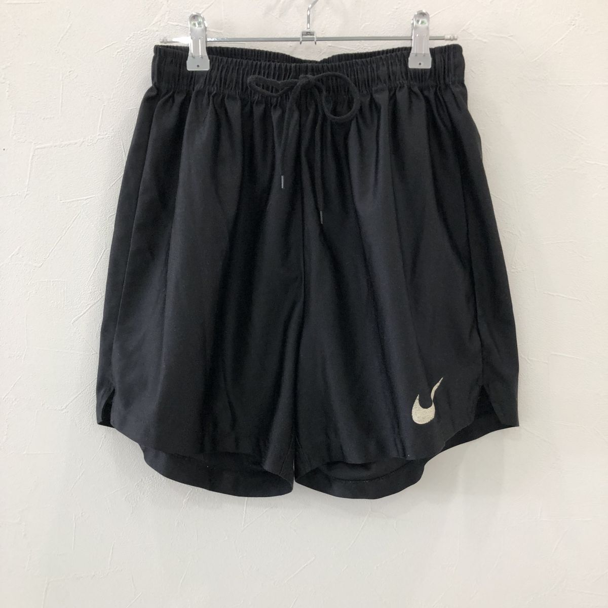 EI2224 ナイキ 旧タグ NIKE スウッシュ ハーフパンツ ブラック L拍卖