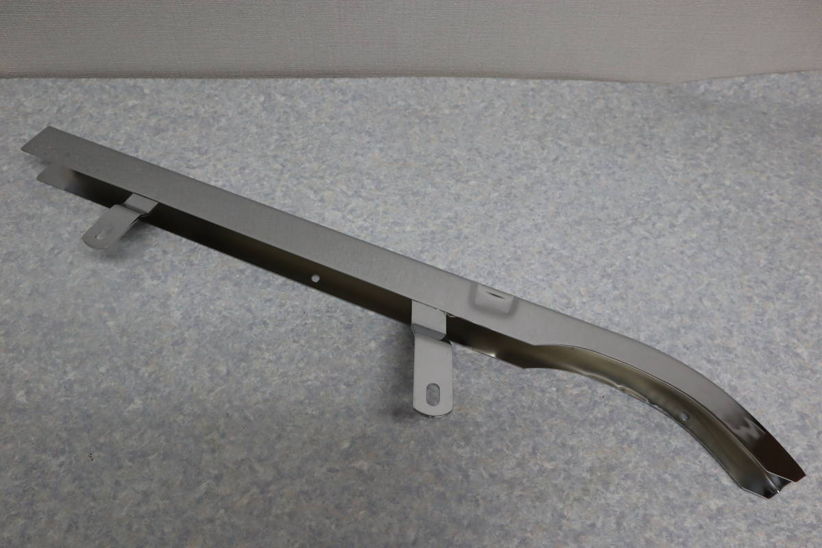 KH用 ハリケーン穴あきタイプ 当時物タイプ メッキチェーンケース KH250 KH400 SS350 SS250 SS400 4拍卖