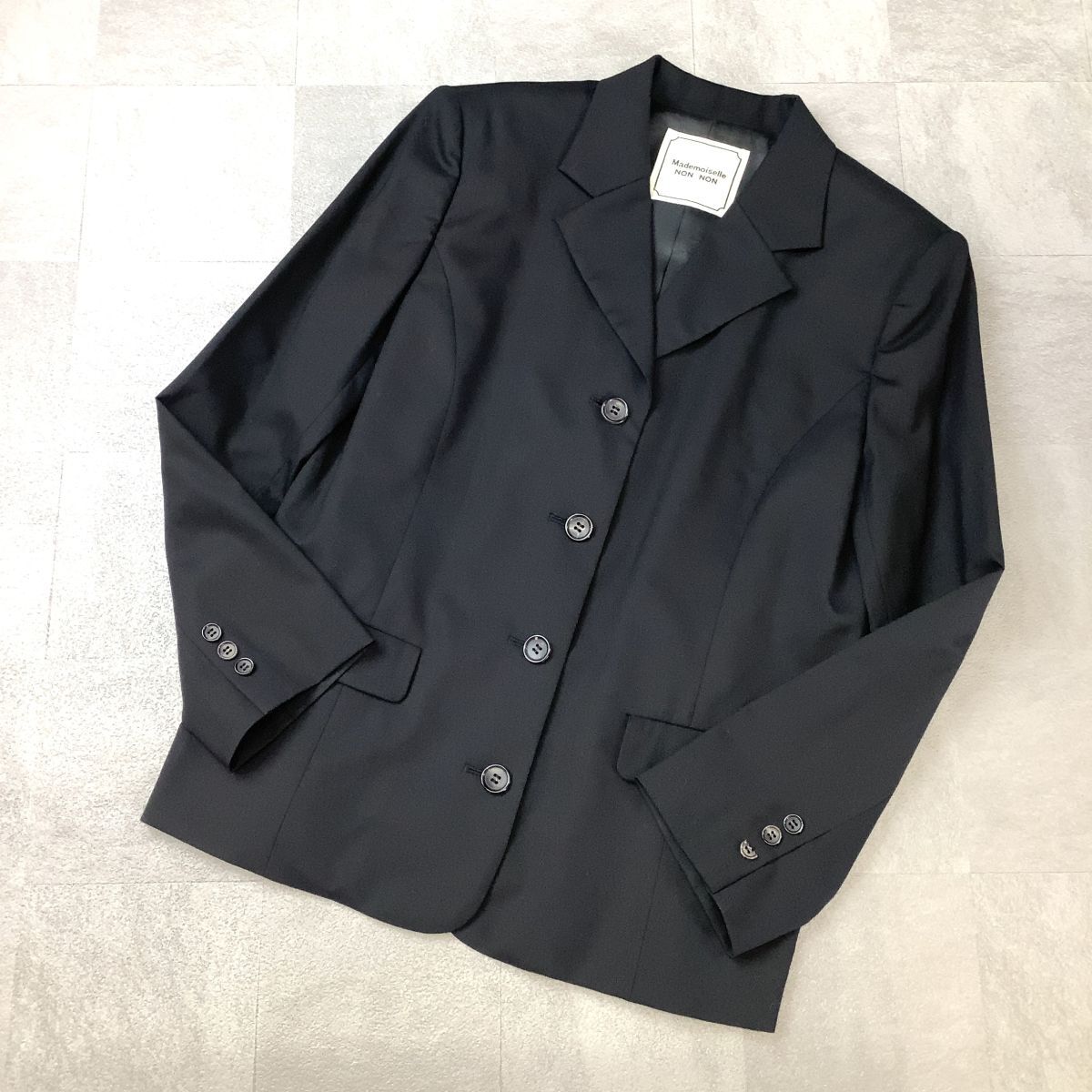 Mademoiselle NON NON マドモアゼルノンノン テーラードジャケット レディース 38 Mサイズ ブラック拍卖