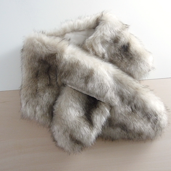 冬物 送料無料 *Ungrid* アングリッド ファーティペット F ♪拍卖